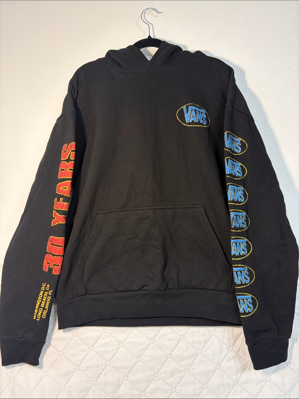 Vans Warped 30 Years Hoodie Graphic Hoodie XL Black & Red